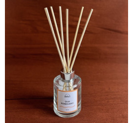 Le patchouli enveloppe de toute sa chaleur.