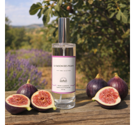 Escapade en Provence, où les figues apparaissent doucement sur les branches parfumées des figuiers.