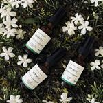 Ayez toujours vos parfums préférés avec vous grâce au format brume d’ambiance 30ML, facile à loger dans son sac, dans votre valise ou dans la boîte à gants de votre véhicule 😉
.
Tous nos parfums existent en format brume d’ambiance 30ML y compris Ré à vélo et Maison de famille
.
Disponibles sur l’e-shop et en boutique
.
.
📷 @polereagency 🌷